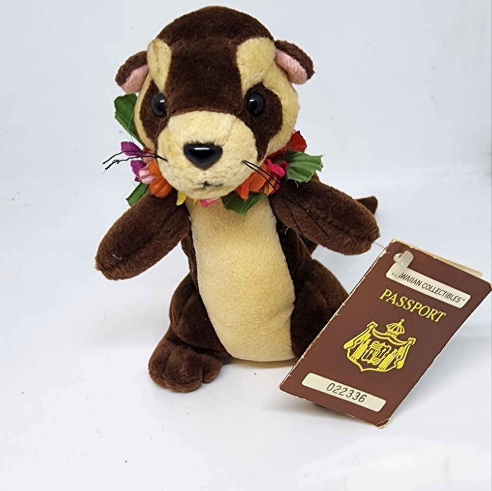 Hawaiian Collectibles, Speedy Mongoose Plush Apiki Wikiwiki 7" Tall